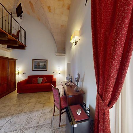 Relais Reggia Domizia Hotel Мандурия Екстериор снимка