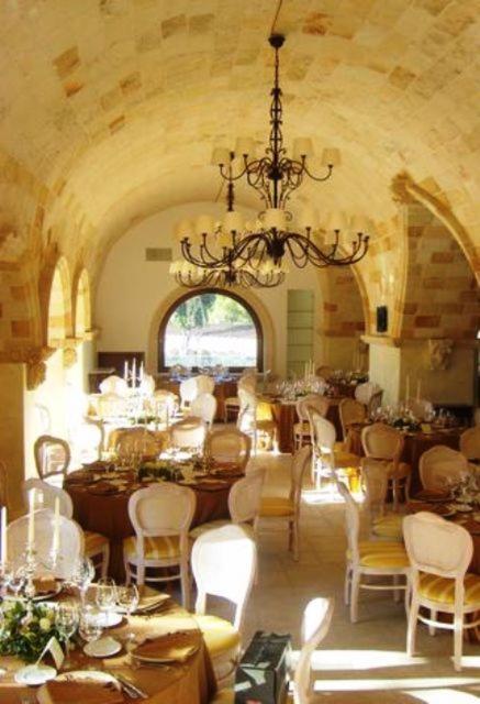 Relais Reggia Domizia Hotel Мандурия Екстериор снимка