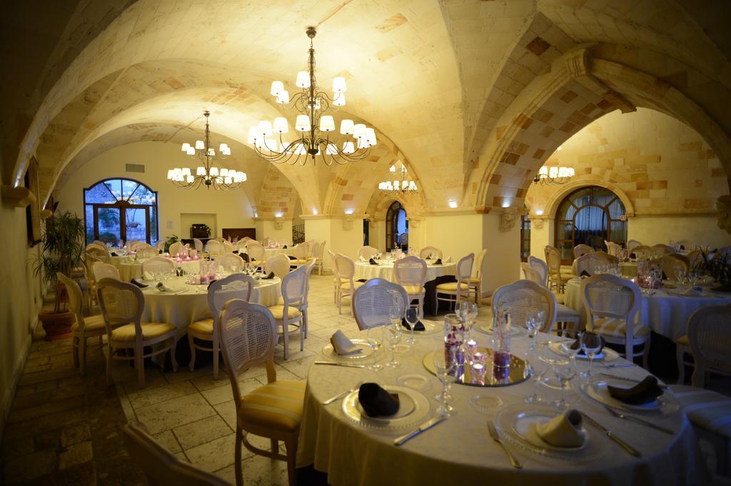 Relais Reggia Domizia Hotel Мандурия Екстериор снимка